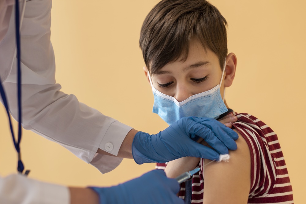 conflicto progenitores vacuna covid menores
